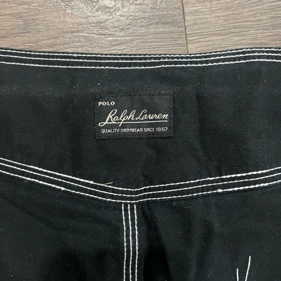Polo by Ralph Lauren Swim Trunks - Black with lobster print - Size 40 - Picture 5 of 8